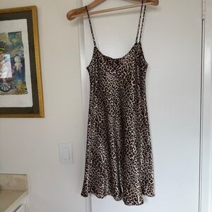 Alexander Del Rossa Leopard print slip dress 100% satin polyester size large